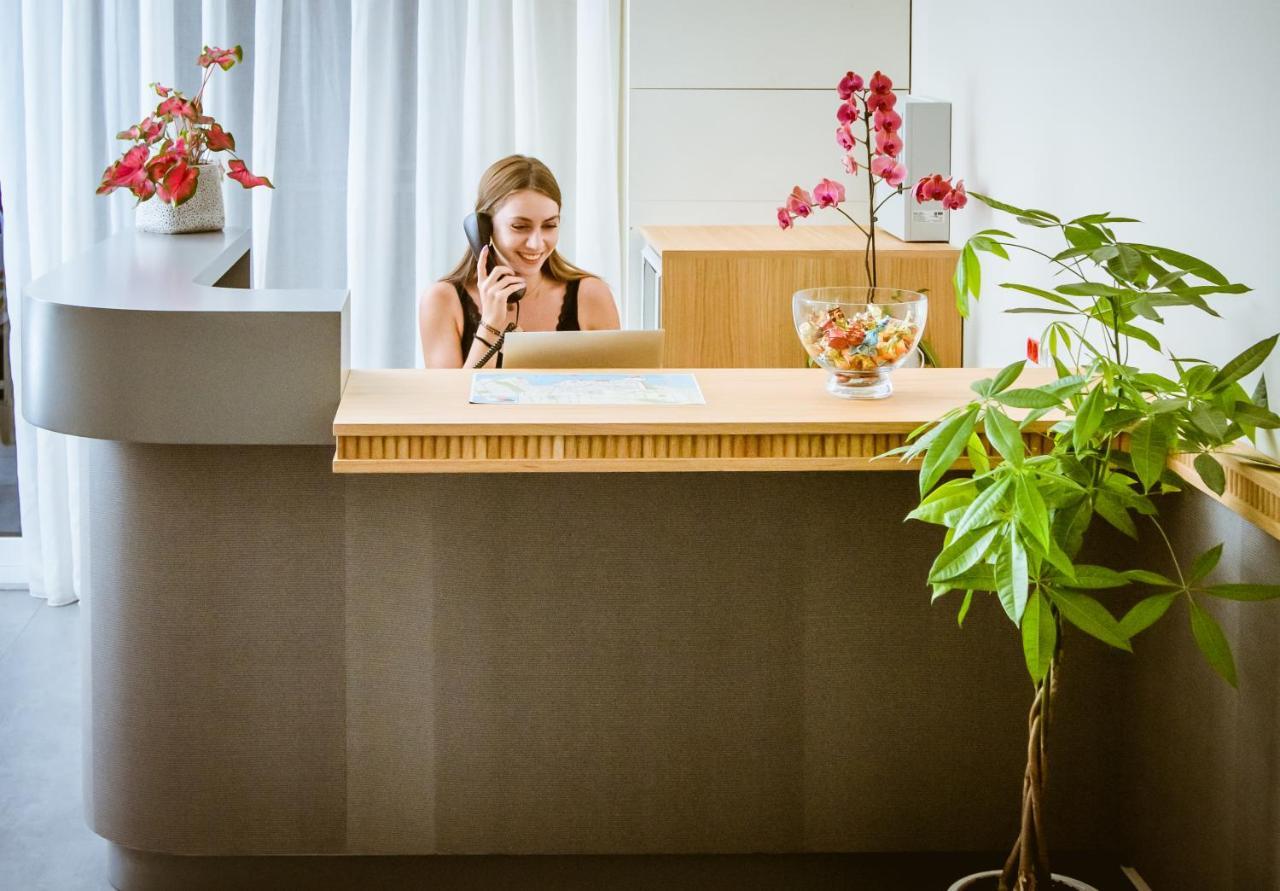 Antel Suites & Apartments Hanya Dış mekan fotoğraf